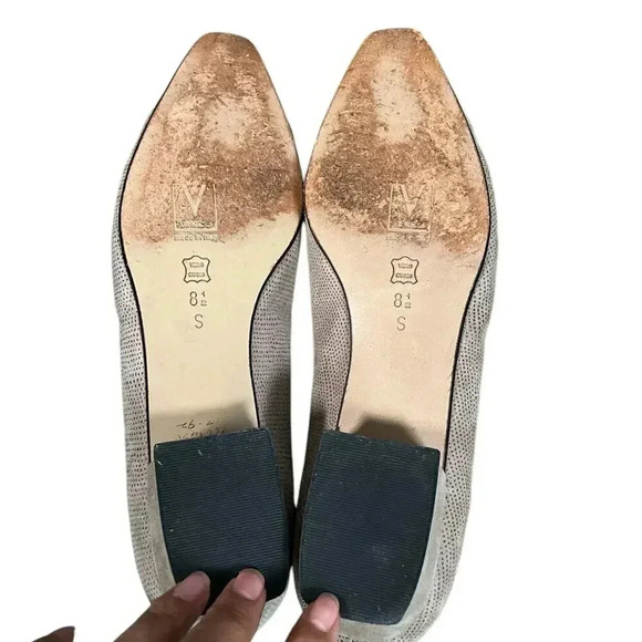 Vaneli Women's 1" Block Heels Slip On Shoes Size 8.5 Taupe Made In Italy - Picture 5 of 7